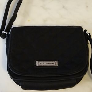 NWOT Tommy Hilfiger crossbody
